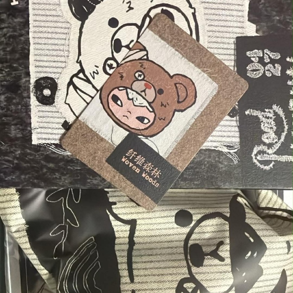 Pop Mart Hirono bag, sealed box only opened from bottom to confirm